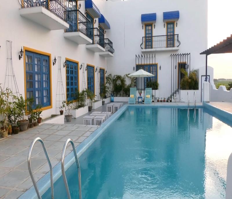 Ananda Resorts
