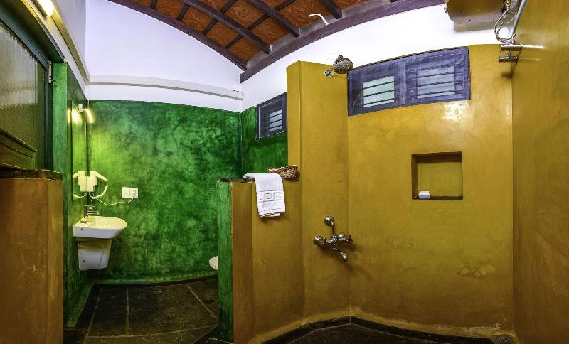 Neemrana's Coconut Alley image