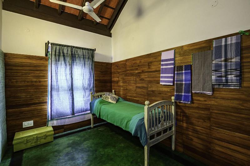 Neemrana's Coconut Alley image