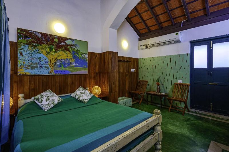 Neemrana's Coconut Alley image