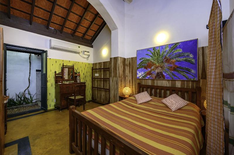 Neemrana's Coconut Alley image