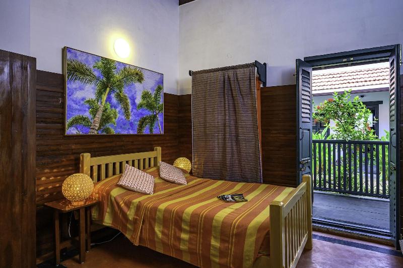 Neemrana's Coconut Alley image