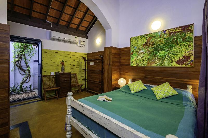 Neemrana's Coconut Alley image