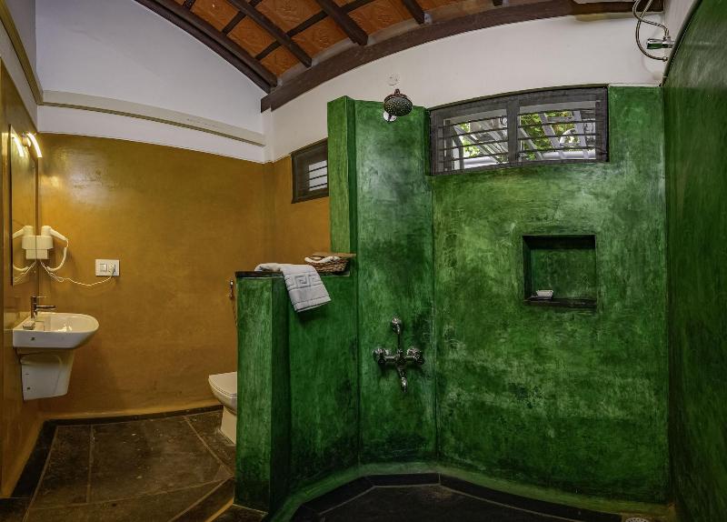 Neemrana's Coconut Alley image