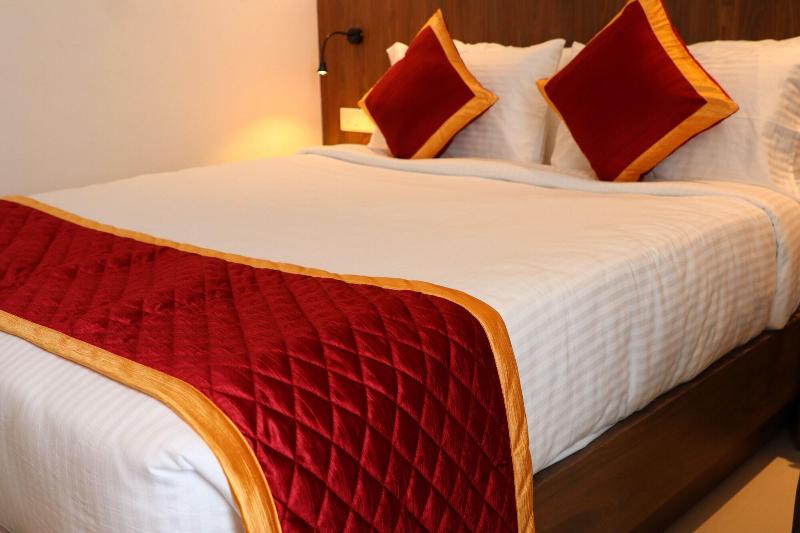 Hotel Seven Lights image