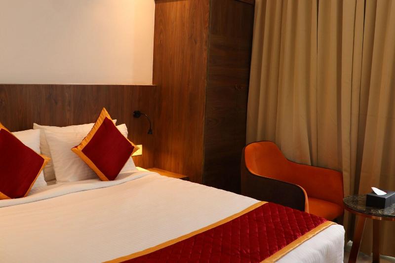 Hotel Seven Lights image