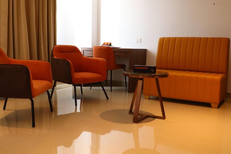 Hotel Seven Lights image