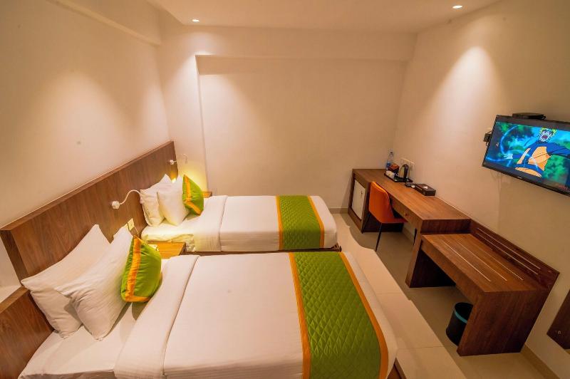 Hotel Seven Lights image