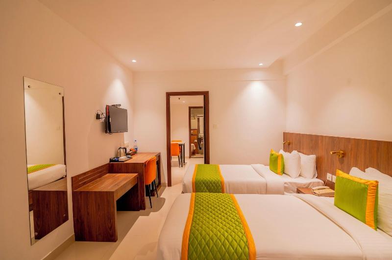 Hotel Seven Lights image