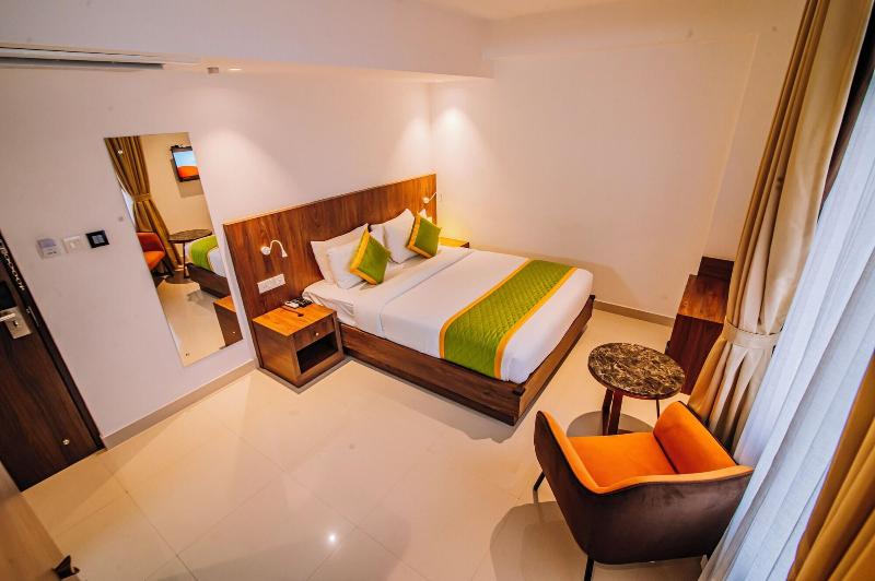 Hotel Seven Lights image