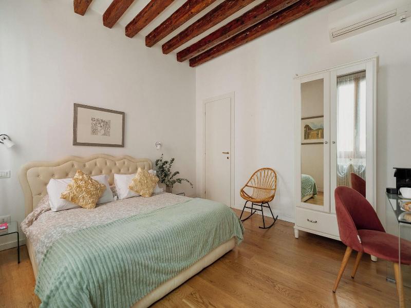 Bianca Cappello House image