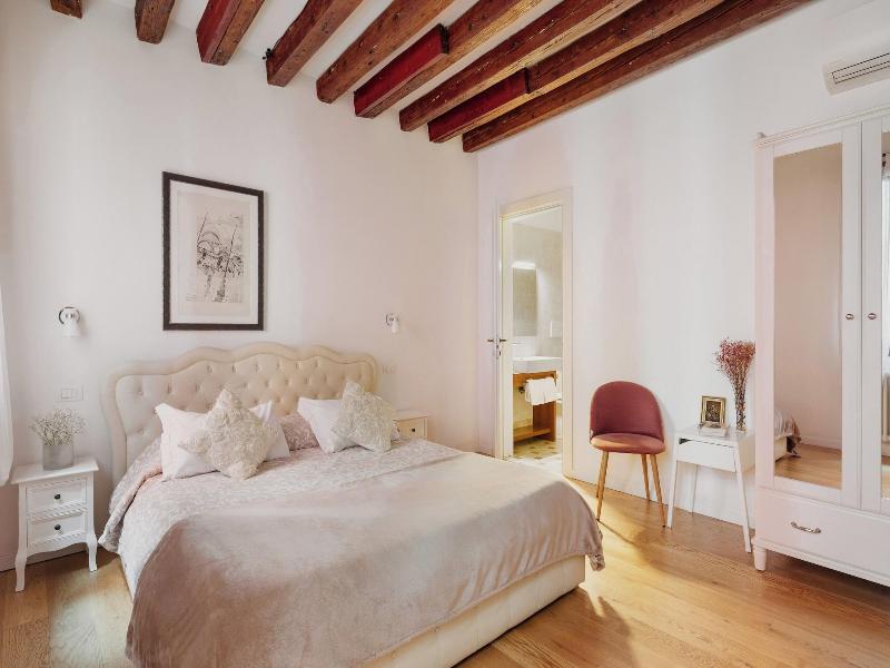 Bianca Cappello House image