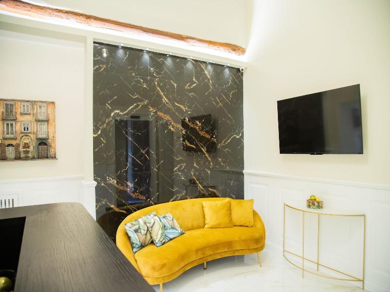 Gentile Suite 3