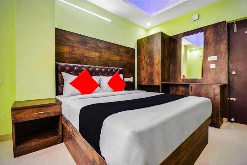Pph Living Royal Gs Comforts image