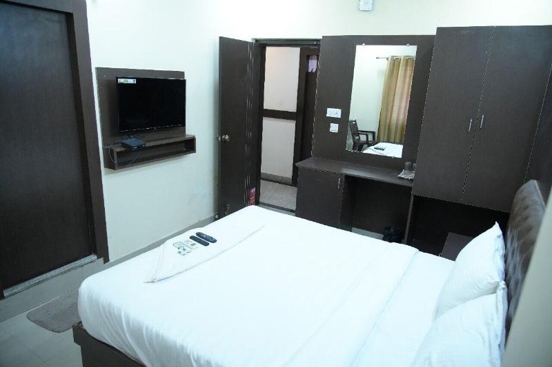 Pph Living Royal Gs Comforts image