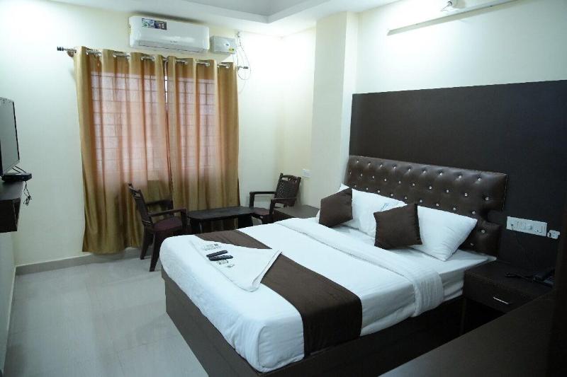 Pph Living Royal Gs Comforts image