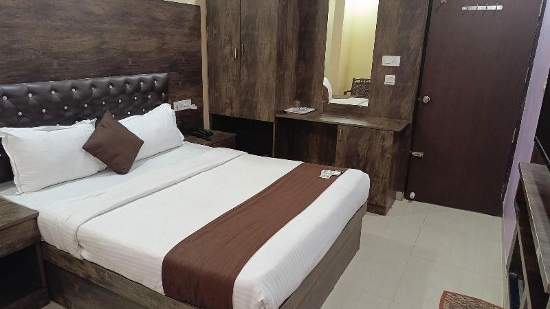 Pph Living Royal Gs Comforts image