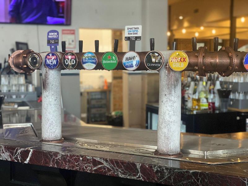 Bellbird Hotel