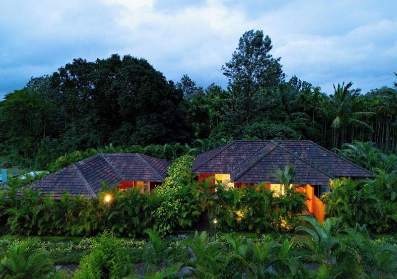 Clover Holiday Village