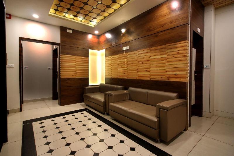 Hotel Midtown image