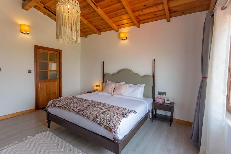 Seclude Ramgarh Willows image