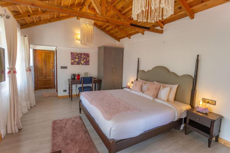 Seclude Ramgarh Willows image