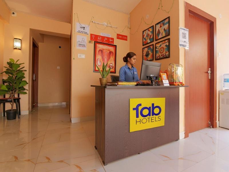 Fabhotel Amar Raj Inn image