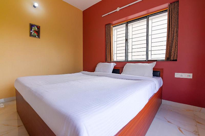 Fabhotel Amar Raj Inn image