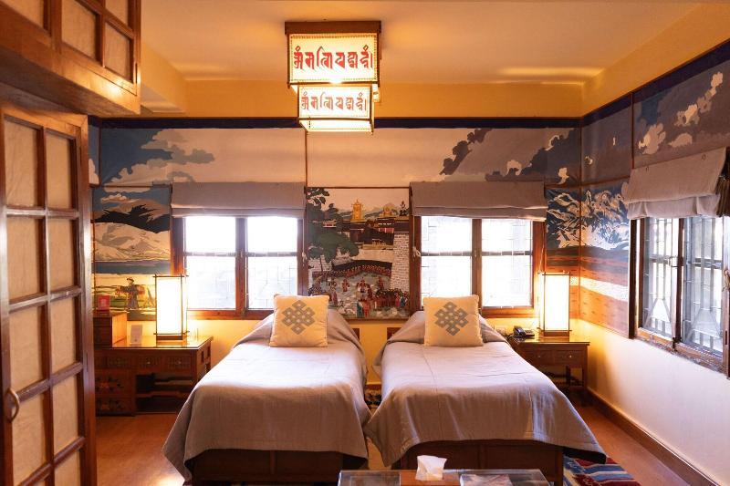 Chonor House image
