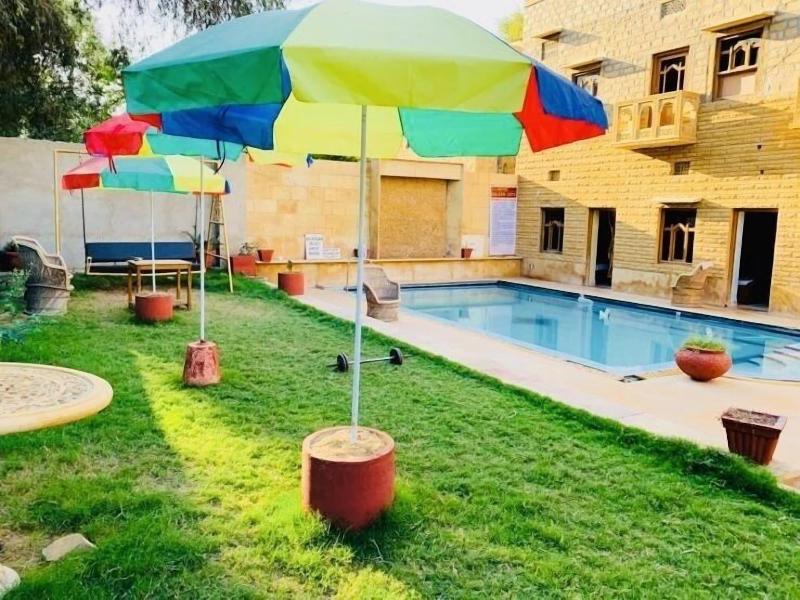 Hotel Golden City image