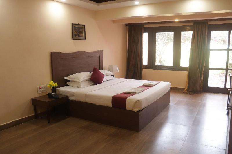 Golden Sun Beach Resort image