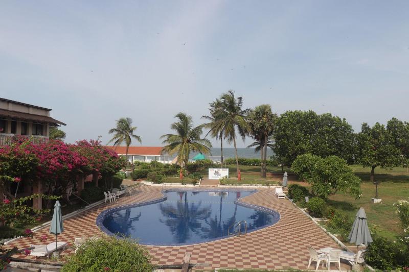 Golden Sun Beach Resort image