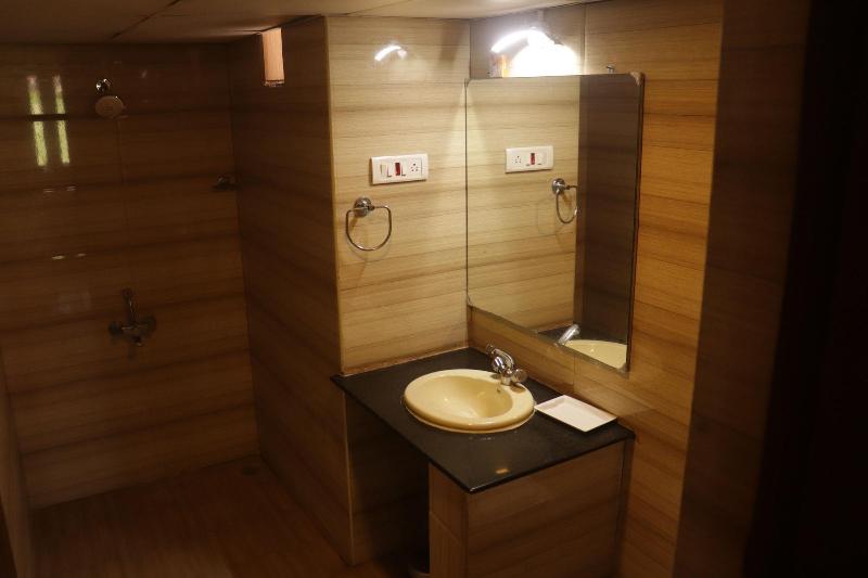 Golden Sun Beach Resort image