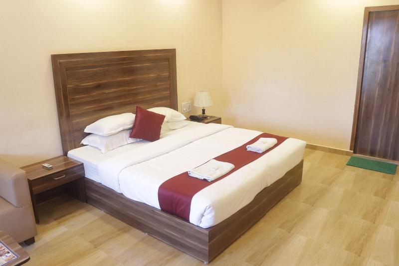 Golden Sun Beach Resort image
