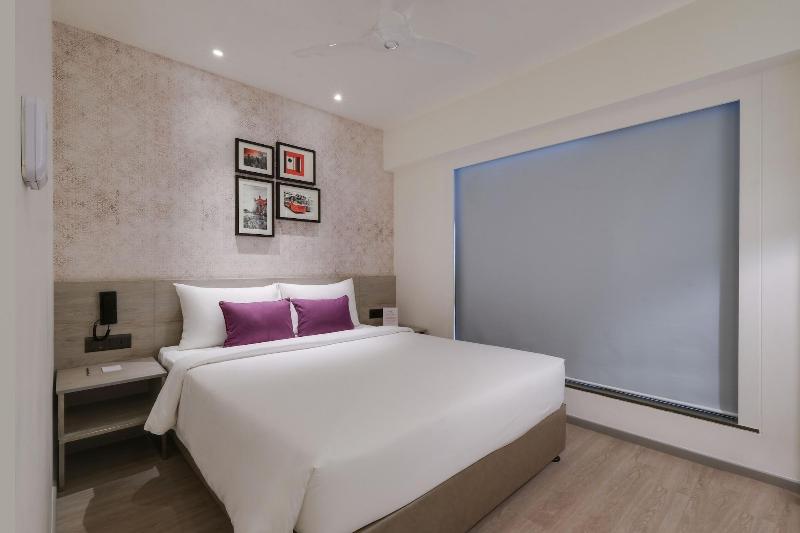 7 Apple Hotel Mahape image