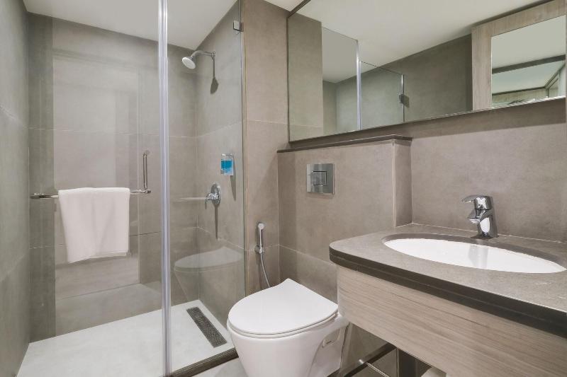 7 Apple Hotel Mahape image