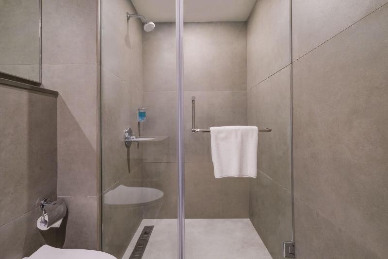 7 Apple Hotel Mahape image