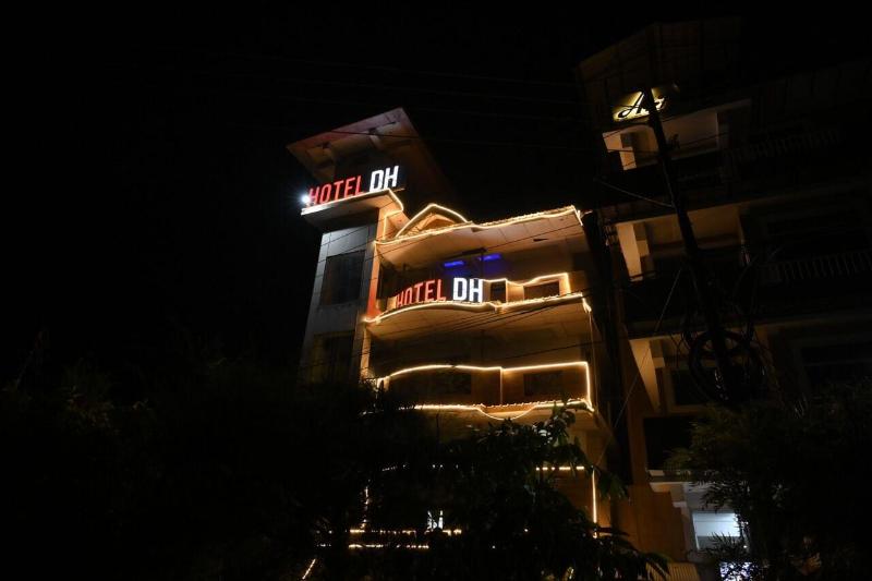 Hotel Dh image