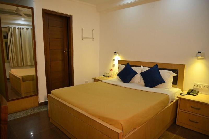 Hotel Dh image