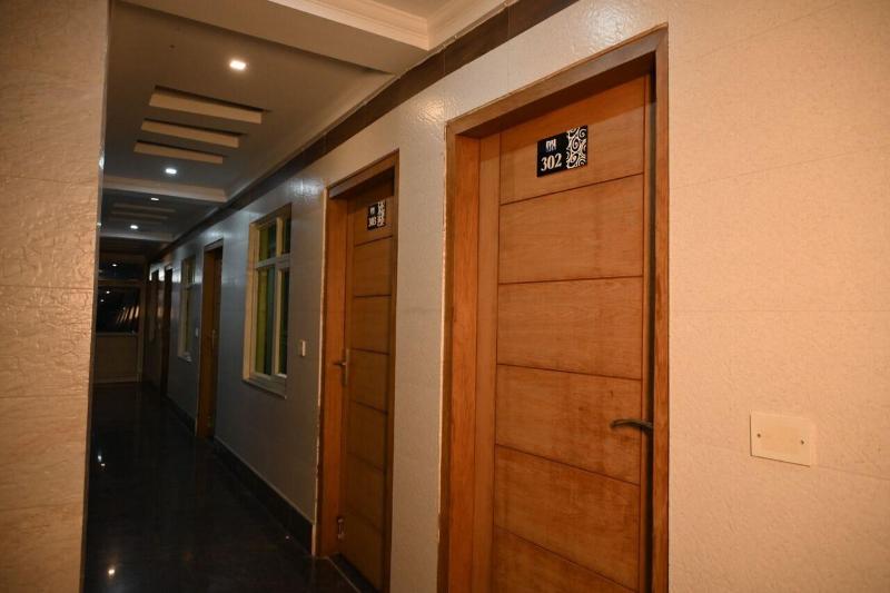 Hotel Dh image