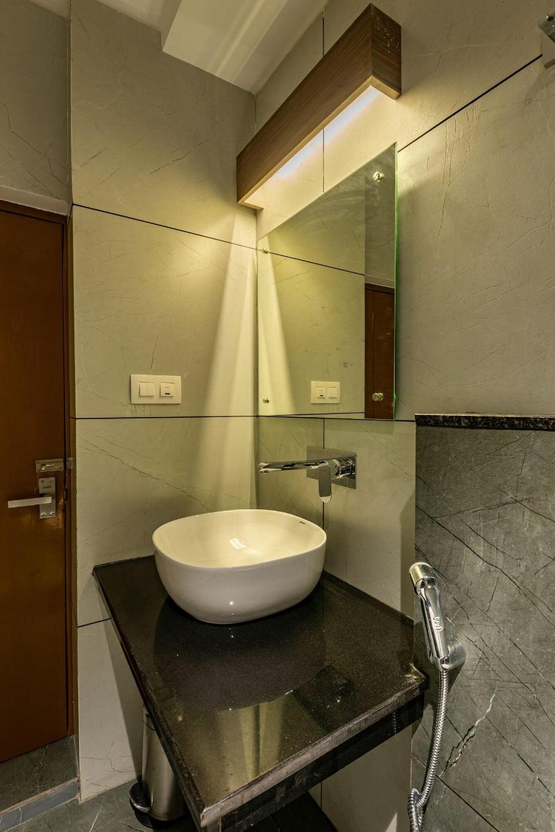 Hotel Stay Bella image