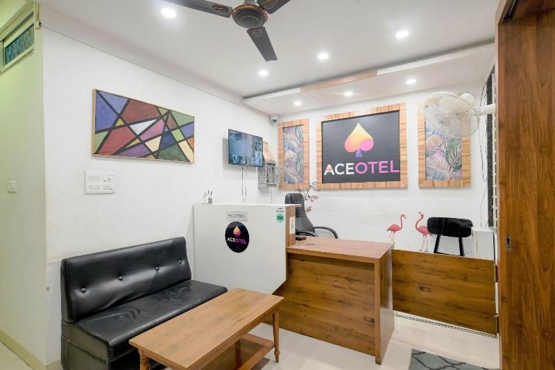 Aceotel Inn Flamingo image