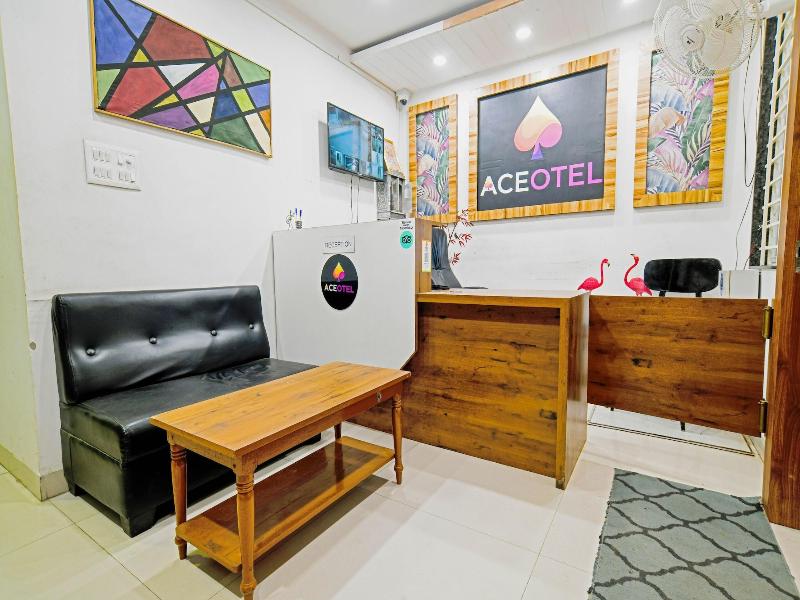 Aceotel Inn Flamingo image