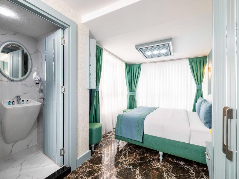 Santa Rio Gold Taxim Hotel image