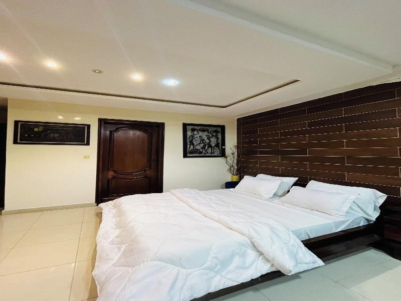 Hotel Darou Khoudoss image