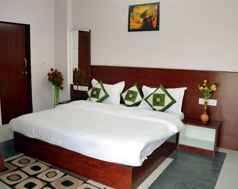 Meera Mahal image