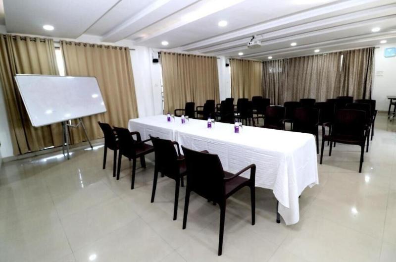 Hotel Girnar — view