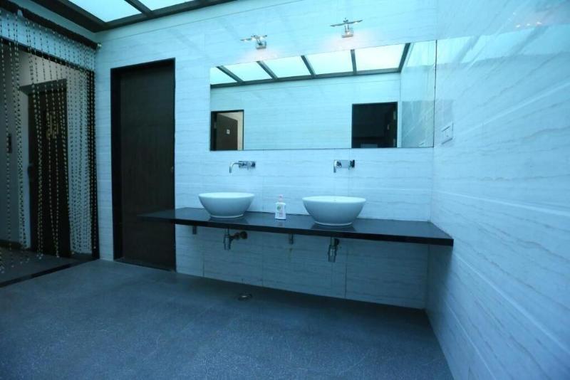 Hotel Girnar image