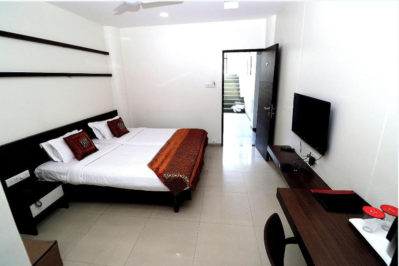 Hotel Girnar image