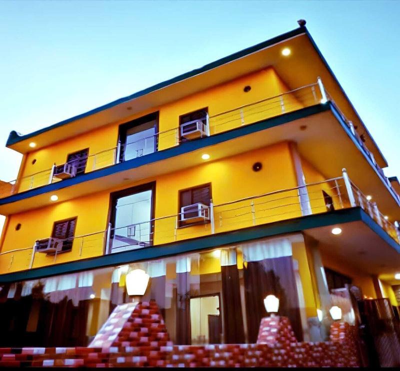 Hotel Pragati Palace — general view